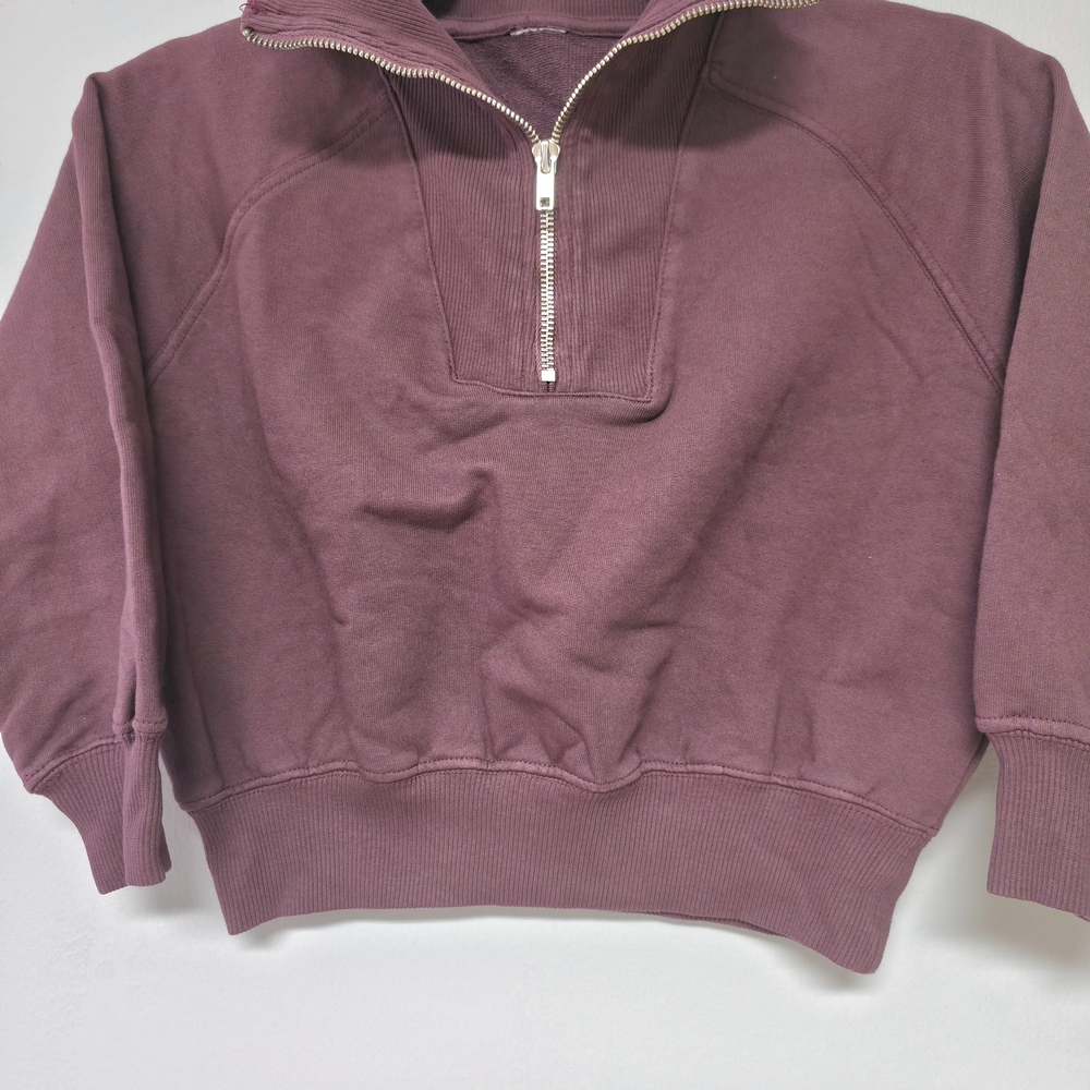 Zara Women's Purple Crew Neck Sweater